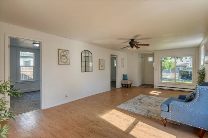NEW LOWERED PRICE! NEVADA-LIDGERWOOD BUNGALOW   $239,900