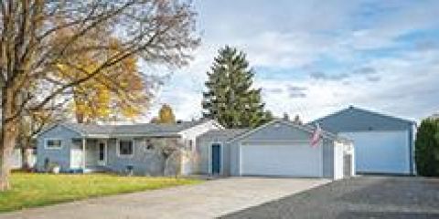 CHARMING RANCH STYLE HOME