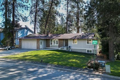 SPACIOUS HOME IN DESIRABLE PONDEROSA NEIGHBORHOOD