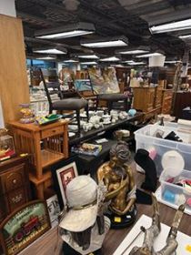 ESTATE SALE OWENS GALLERY