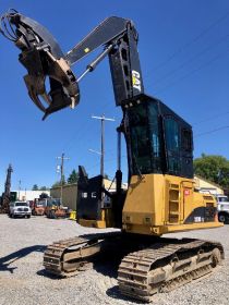 2015 CAT 320D LOG LOADER