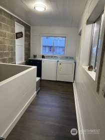 DON'T MISS THIS BEAUTIFULLY RENOVATED OROVILLE HOME!