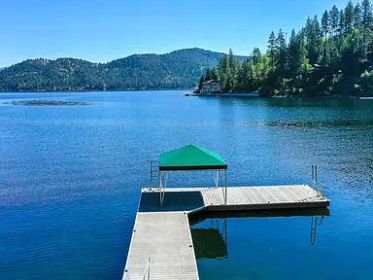 65' DEER LAKE WATERFRONT! BEAUTIFUL PINE BAY