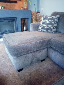 HIGH QUALITY CLEAN STANTON GREY SECTIONAL 