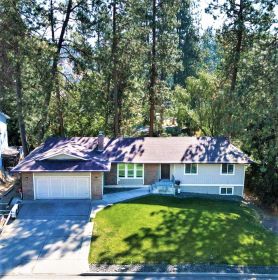SPACIOUS HOME IN DESIRABLE PONDEROSA NEIGHBORHOOD SPACIOUS HOME IN DESIRABLE PONDEROSA NEIGHBORHOOD