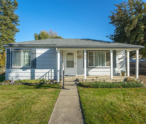 $329,900 SUPER CUTE & CLEAN HOME, SPOKANE VALLEY $329,900 SUPER CUTE & CLEAN HOME, SPOKANE VALLEY
