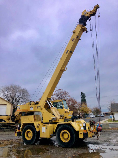 GROVE RT518 ROUGH TERRAIN CRANE GROVE RT518 ROUGH TERRAIN CRANE