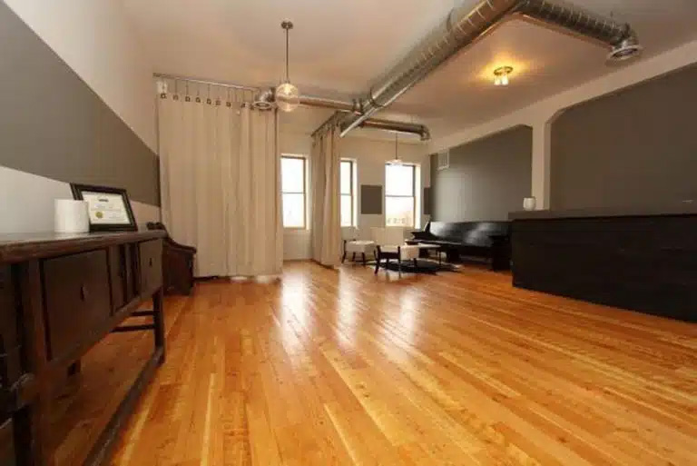 LOCAL HIGH QUALITY WOOD FLOORING