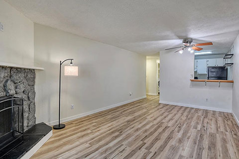 UPDATED CONDO IN SPOKANE VALLEY