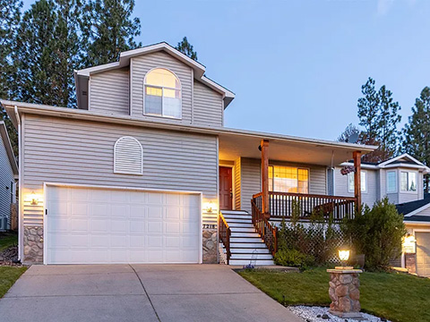 HOME BY RESPECTED LOCAL BUILDER CONDRON HOMES