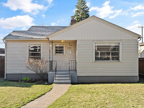 BEAUTIFUL SHADLE AREA HOME 