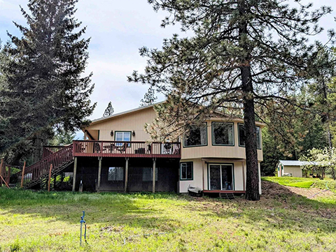 UNIQUE HOME ON 10 TREED PARK LIKE ACRES