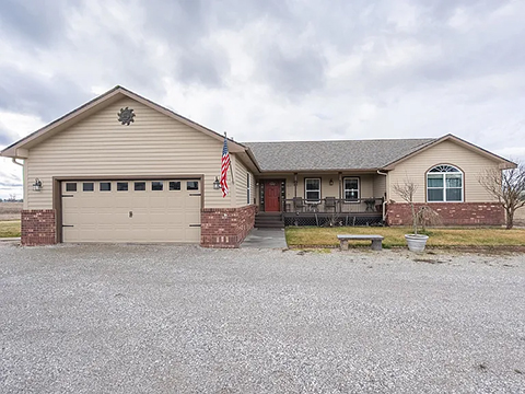 BEAUTIFUL SETTING ON NEARLY 10 ACRES IN DEER PARK