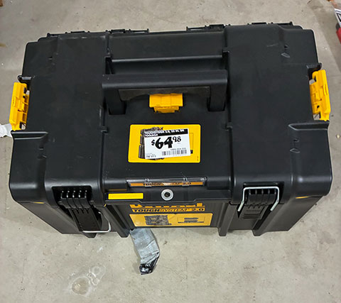 DEWALT TOOL BOX 