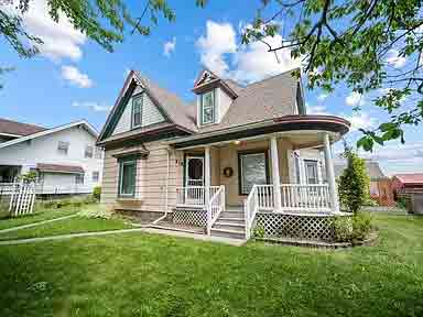 STUNNING TEKOA HOME!
