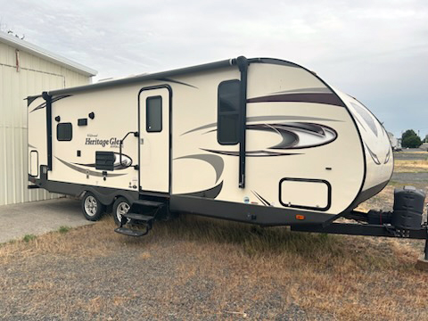 2017 WILDWOOD 24RLSH CAMPER