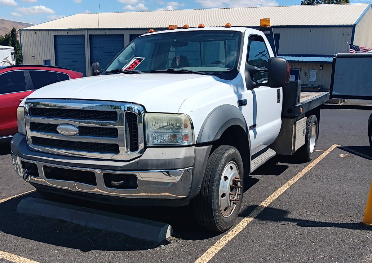 2005 F-450 FORD DIESEL FLAT BED
