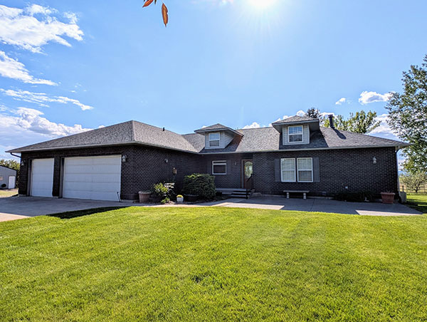 LOVELY BRICK HOME ON 43.77 ANIMAL READY ACRES