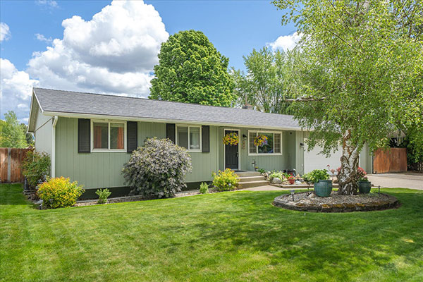 INCLUDES HOME WARRANTY & 1 YEAR INTEREST RATE BUYDOWN!