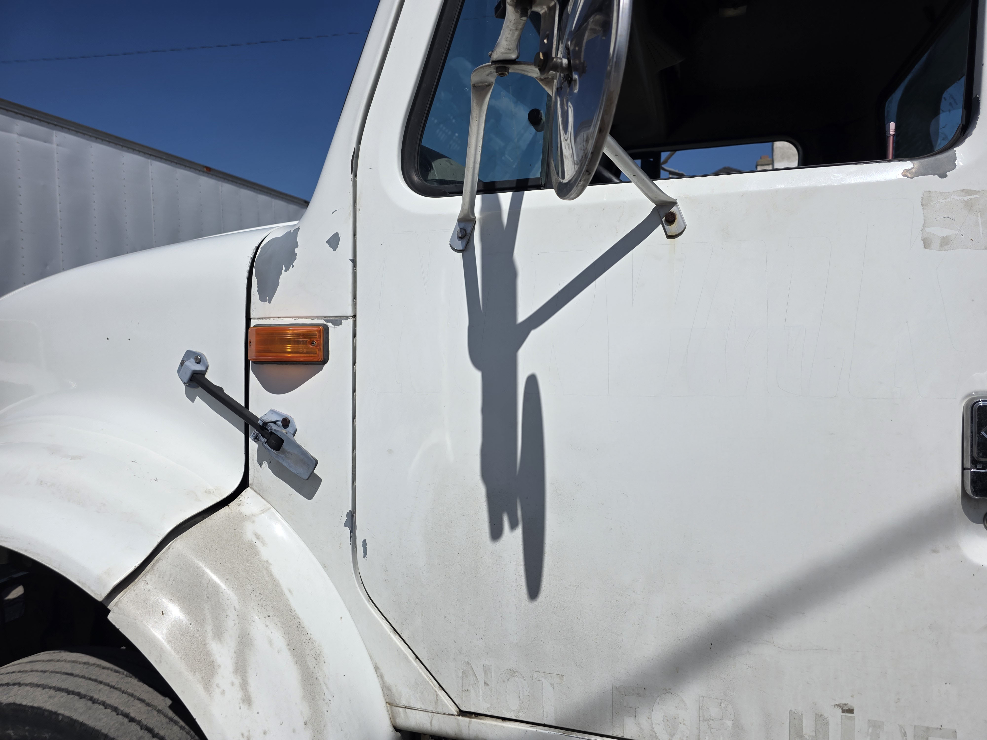 NEED HELP ON THE ROAD? CALL US TODAY!