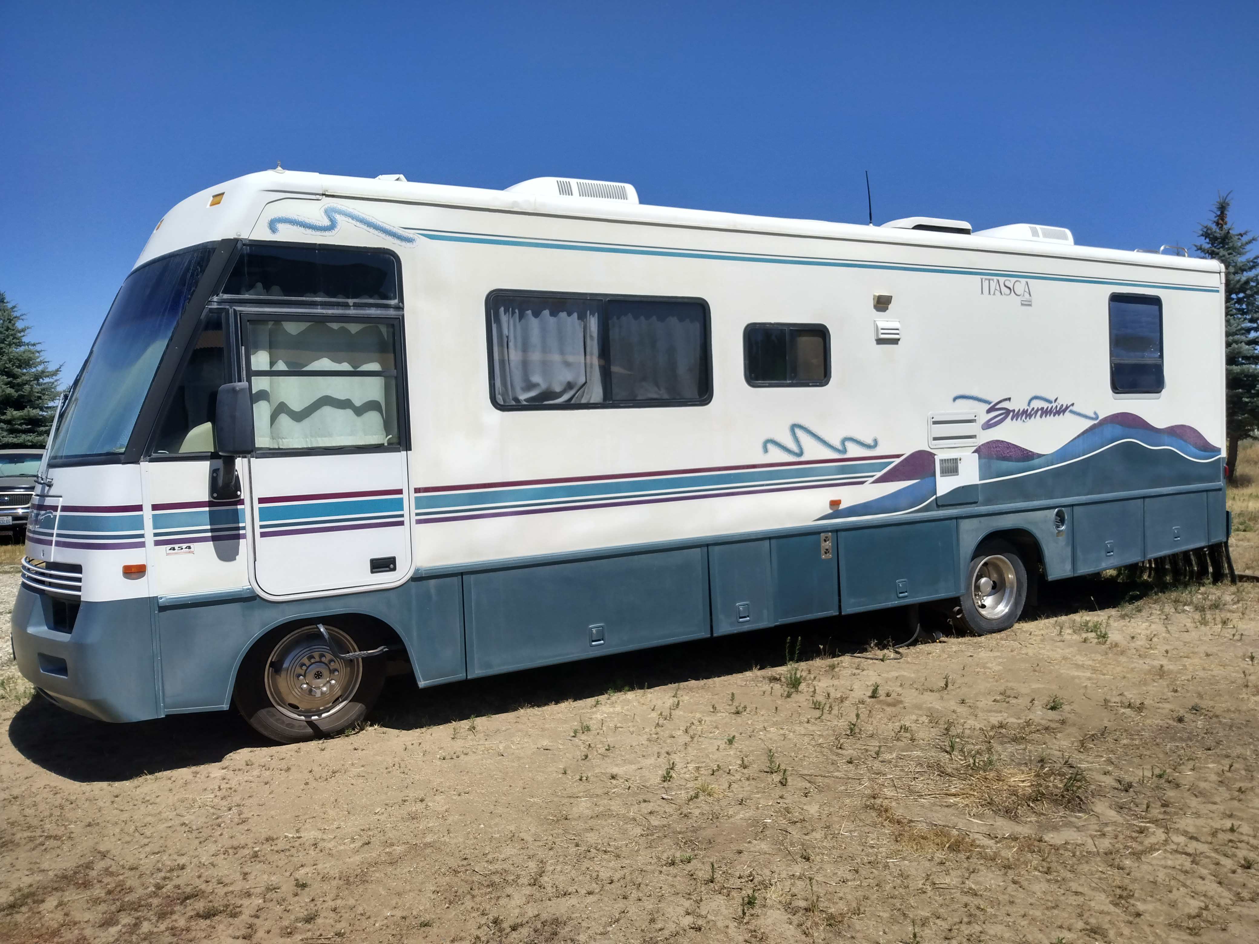 1998 32' ITASCA SUNCRUISER CLASS A MOTORHOME
