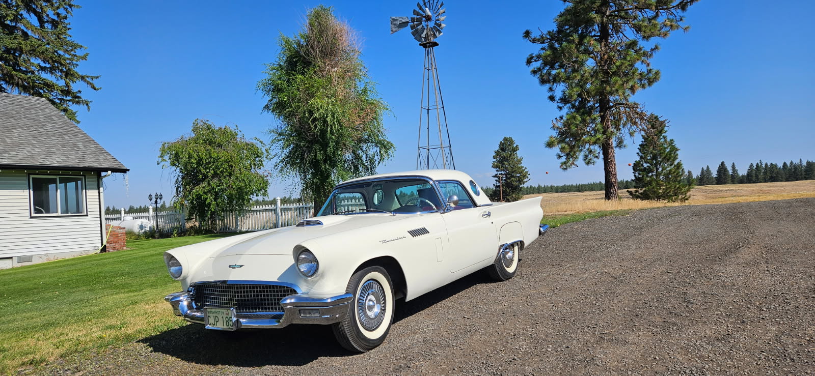 1957 THUNDERBIRD