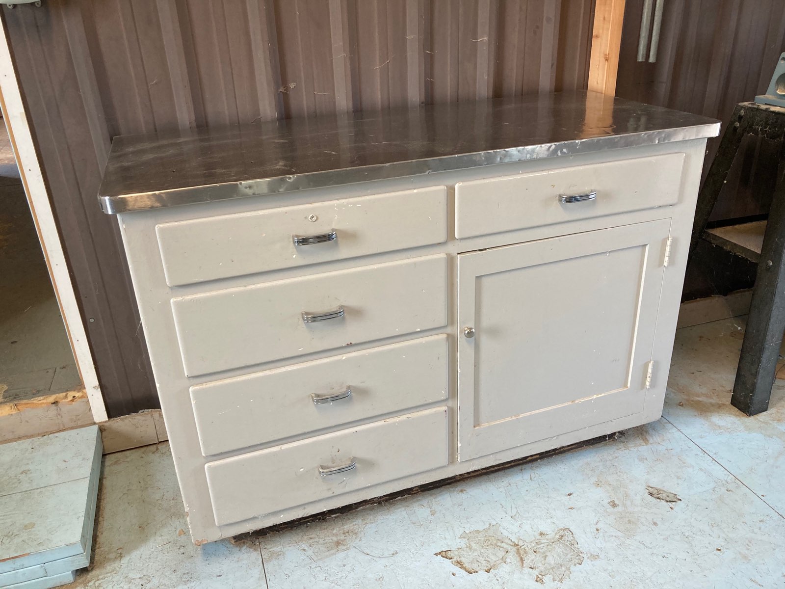 SHOP TOOLS, ESTATE FURNITURE, VINTAGE ITEMS
