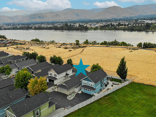 EDGEWATER COTTAGES, GATED ALL AGE COMMUNITY