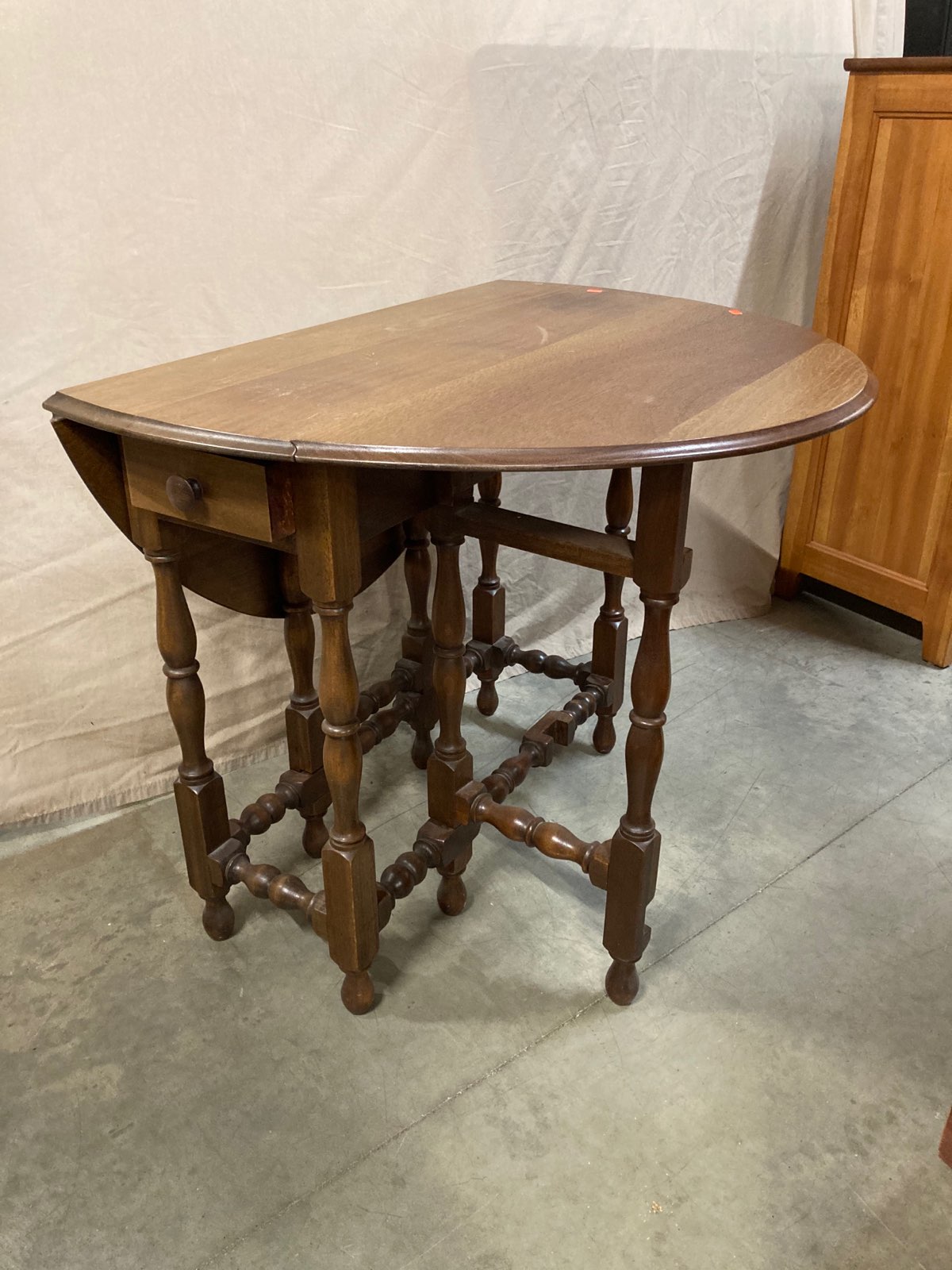 VINTAGE - ESTATE - SHOP ITEMS: