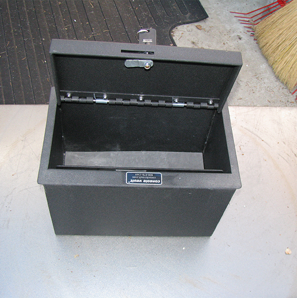 CONSOLE VAULT/ SAFE