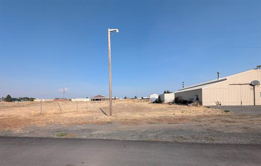 AIRWAY HEIGHTS - TWO LOTS SIDE BY SIDE, FRONTS LUNDSTROM 