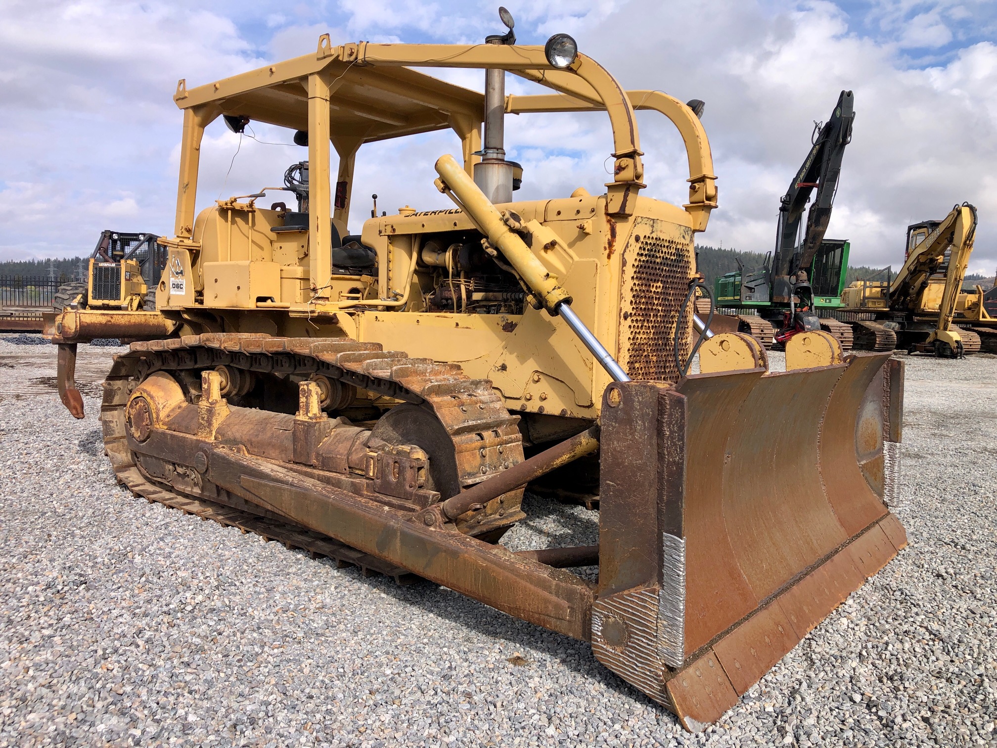 1978 CATERPILLAR D6C DOZER 69J PREFIX
