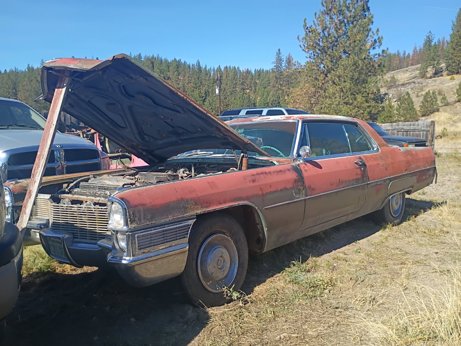 1965 CADILLAC COUPEVILLE