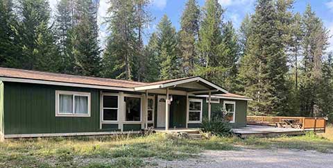 CHARMING HOME NESTLED ON 26.3 SERENE ACRES