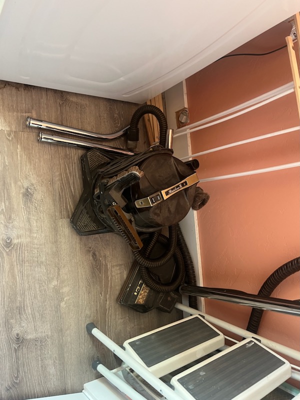 RAINBOW VACUUM CLEANER