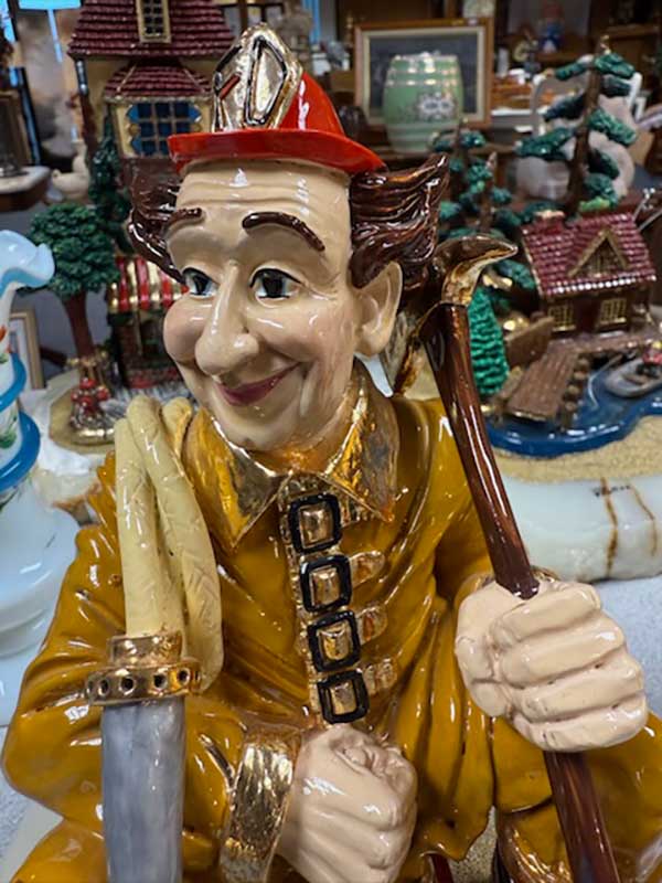 AMAZING ESTATE SALE OWENS GALLERY