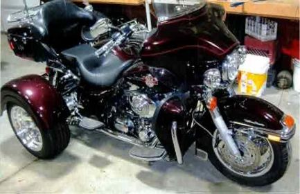 HARLEY DAVIDSON TRIKE 