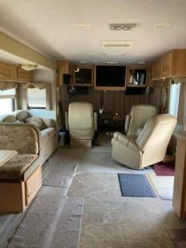 2005 NATIONAL SEABREEZE LX CLASS A 36' MOTORHOME