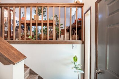 DEER PARK: CHARMING & UPDATED HOME - PRICE CHANGED!