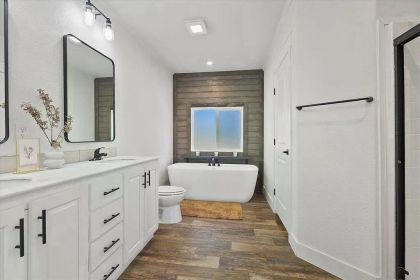 JUST LISTED AT AN AFFORDABLE PRICE $349,000!