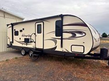 2017 WILDWOOD 24RLSH CAMPER