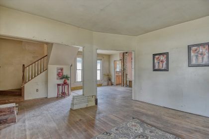 CALLING ALL WEEKEND WARRIORS! EMERSON-GARFIELD FIXER UPPER