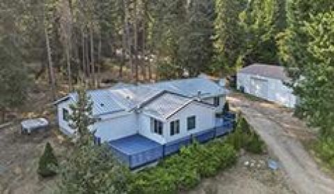 COUNTRY LIVING ON 7.58 ACRES IN NEWPORT AREA!