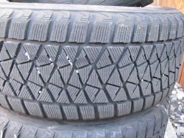 (4) BRIDGESTONE BLIZZAK SNOW TIRES