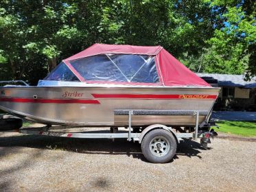 1990 17’ EXCELCRAFT WELDED ALUMINUM BOAT
