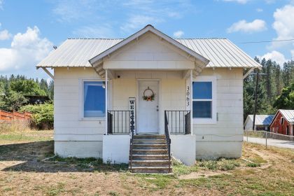 CHARMING HOME IN VALLEY, WA $209,000 MOTIVATED SELLER! CHARMING HOME IN VALLEY, WA $209,000 MOTIVATED SELLER!