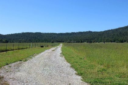 PRIVATE COUNTRY ESCAPE, 20 ACRES WITH PANORAMIC VIEWS