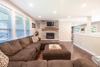 SPACIOUS HOME IN DESIRABLE PONDEROSA NEIGHBORHOOD