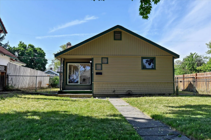 NEW LOWERED PRICE! NEVADA-LIDGERWOOD BUNGALOW $239,900 NEW LOWERED PRICE! NEVADA-LIDGERWOOD BUNGALOW $239,900