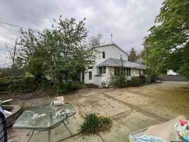 CLASSIC DEER PARK 52 ACRE FARMSTEAD, FULL OF POTENTIAL!